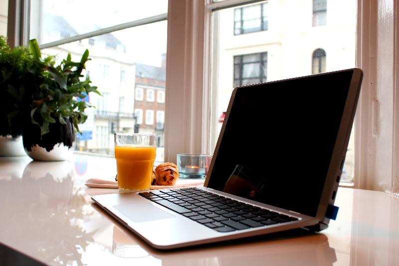 NOX Paddington Hotel London Bagian luar foto