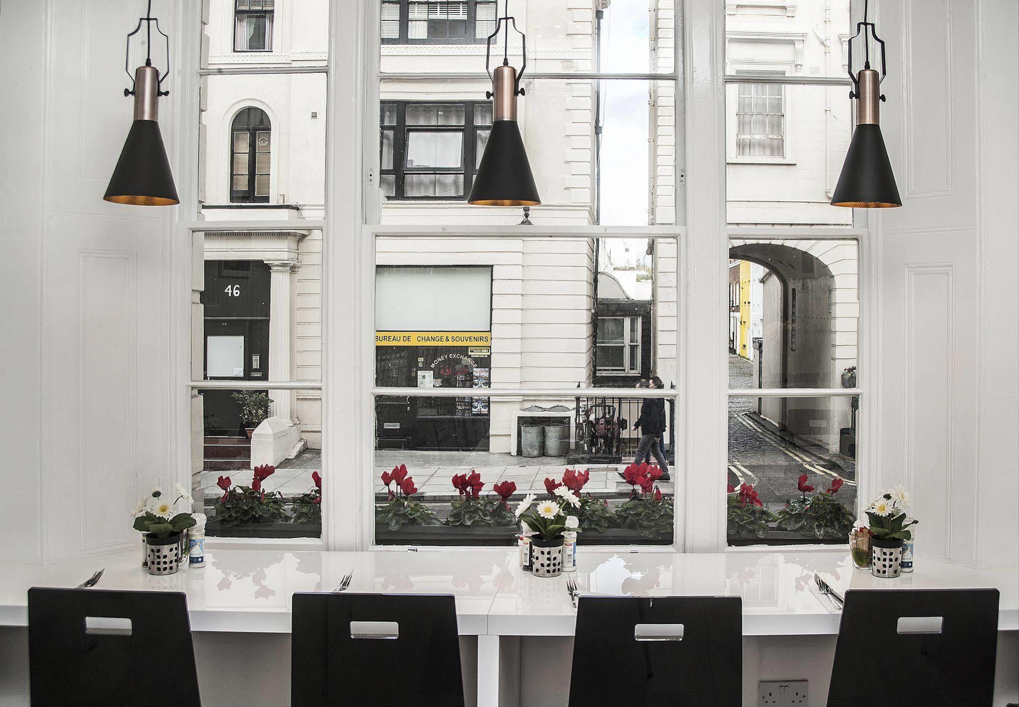 NOX Paddington Hotel London Bagian luar foto