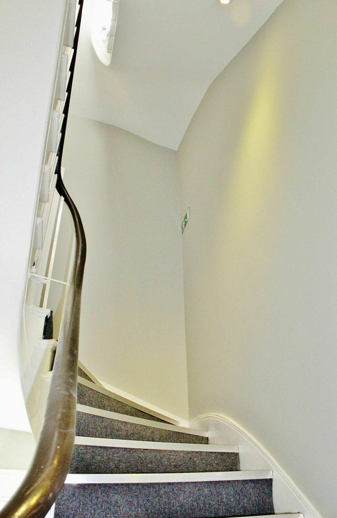 NOX Paddington Hotel London Bagian luar foto