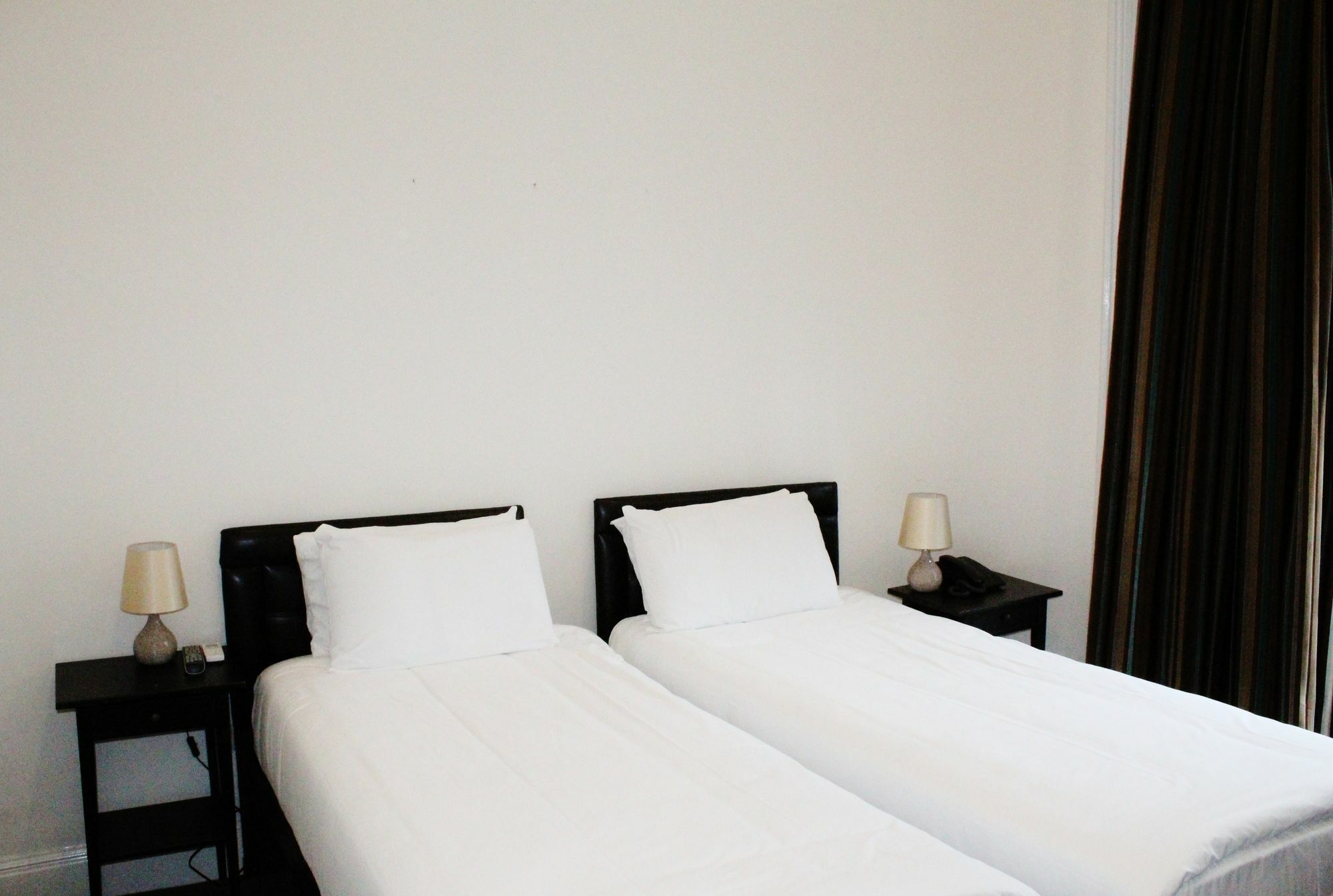 NOX Paddington Hotel London Bagian luar foto
