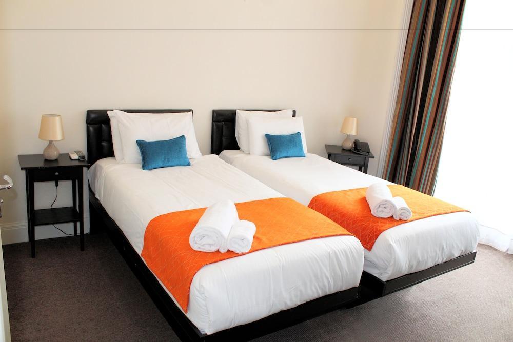 NOX Paddington Hotel London Bagian luar foto